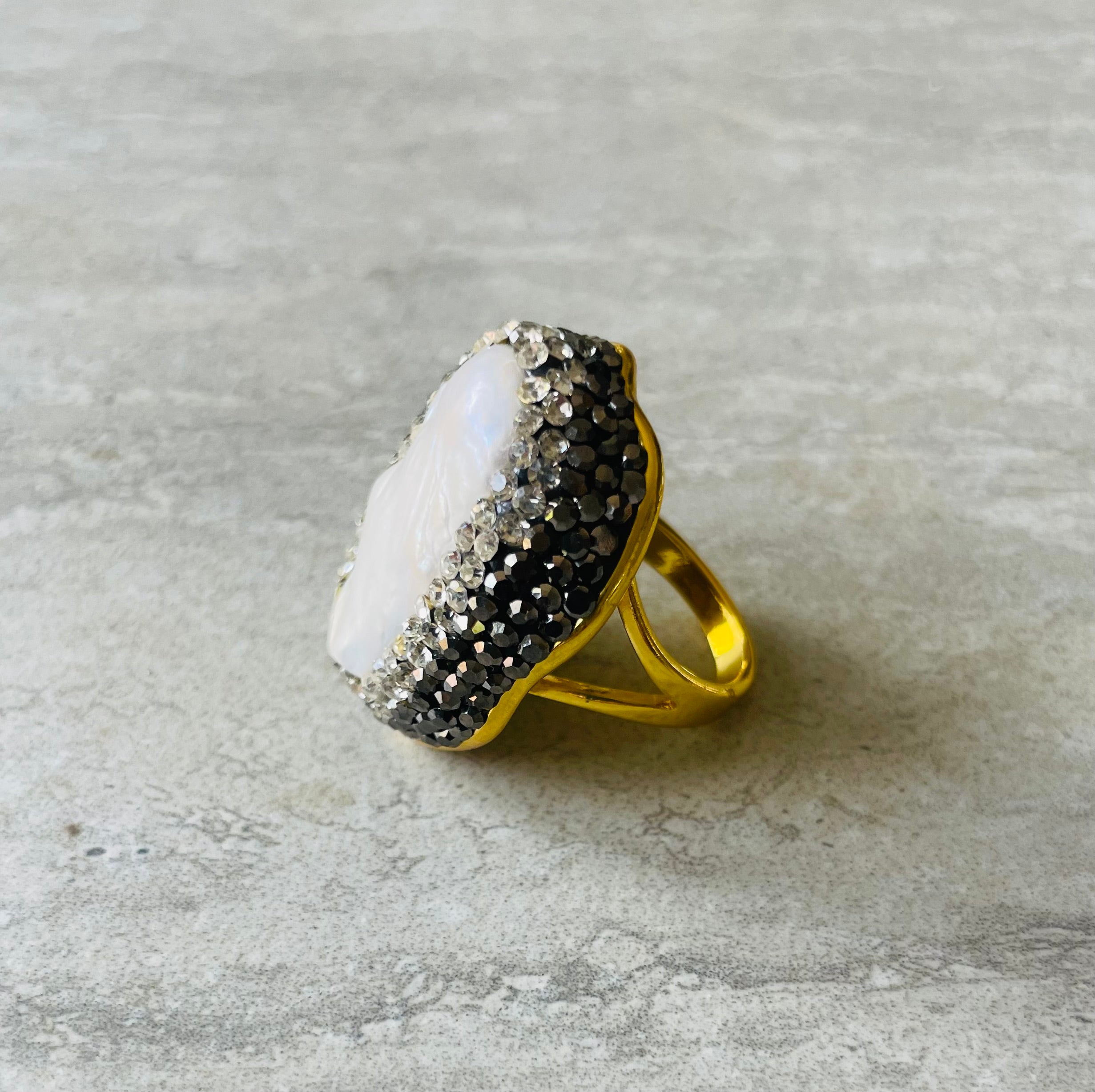 Luna Ring