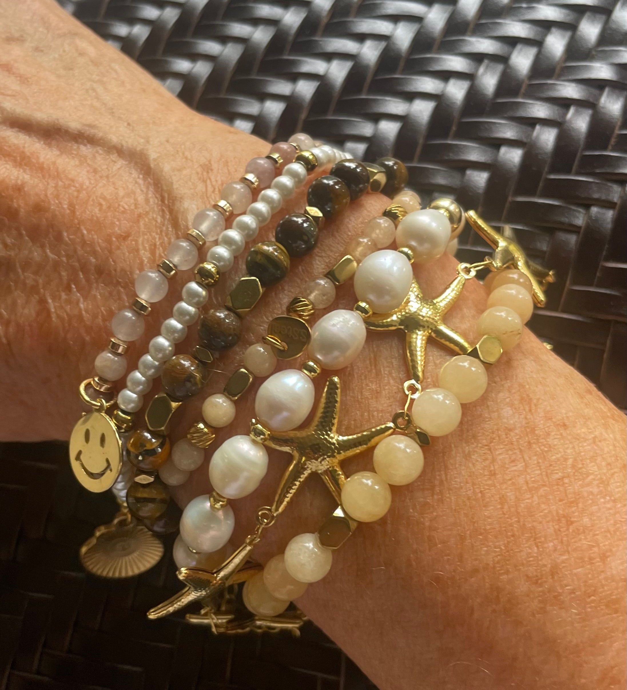 Java Bracelet Stack