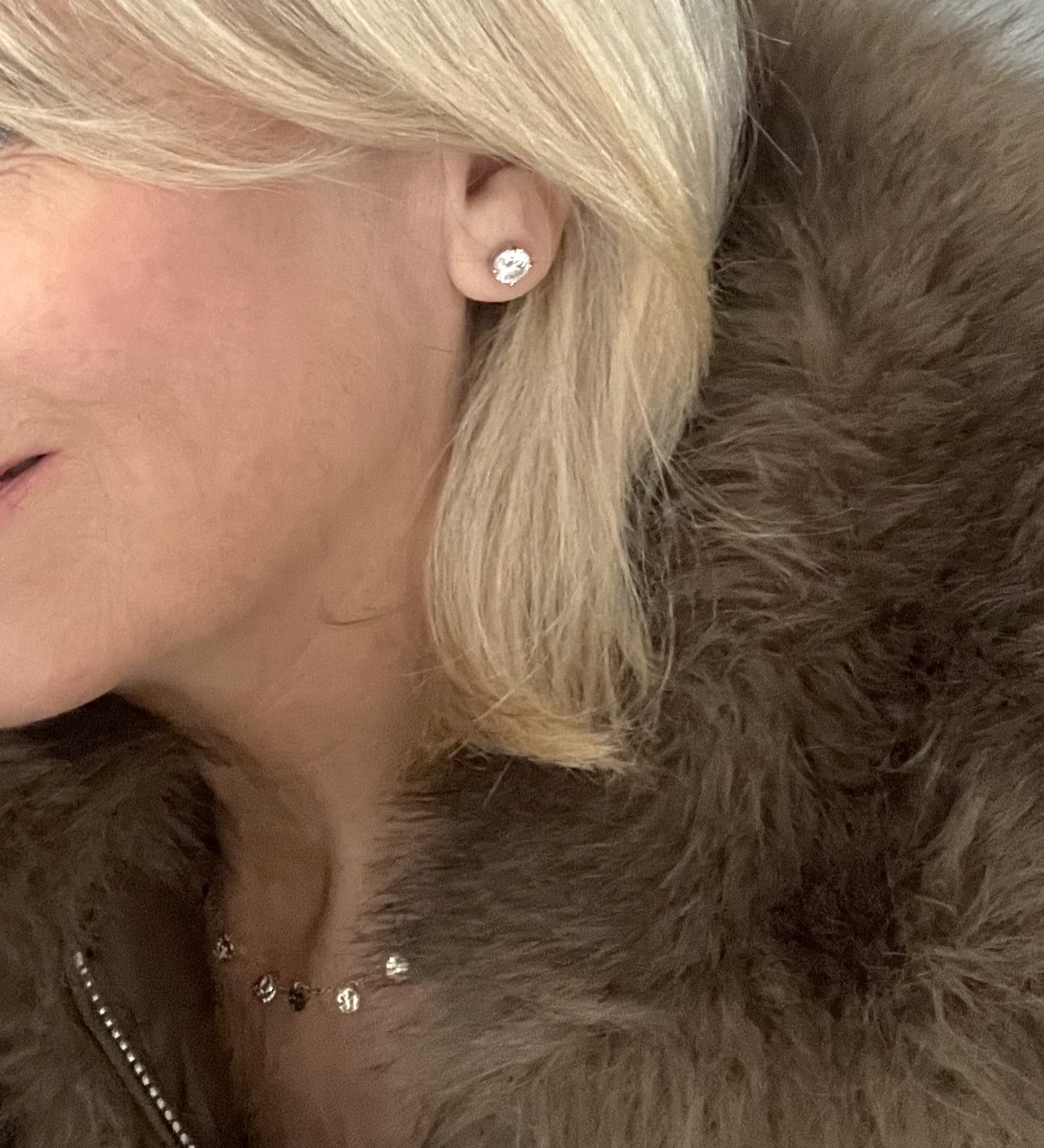 Icon Solitaire Studs